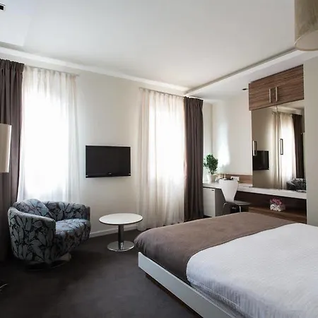 Hotel Sole Nis